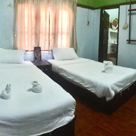 Veggie'S Rooms Vang Vieng Esterno foto