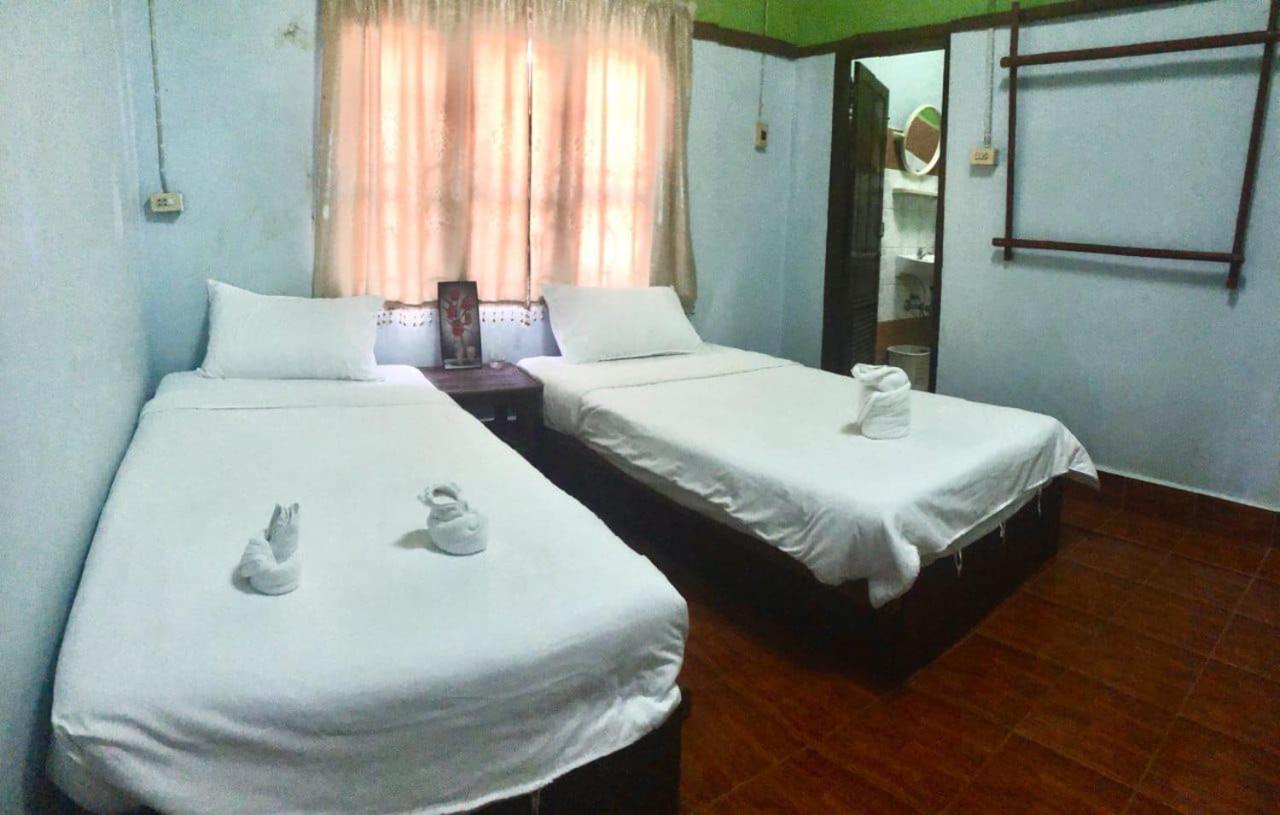Veggie'S Rooms Vang Vieng Esterno foto
